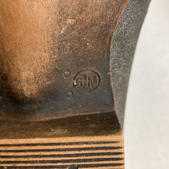 Coconuts by Matisse Women's  Powell Dark Grey Cowboy Bootie’s - Picture 7 of 8